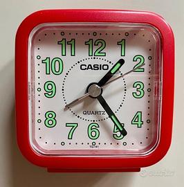 Sveglia Casio rossa