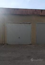 Garage vicino al porto