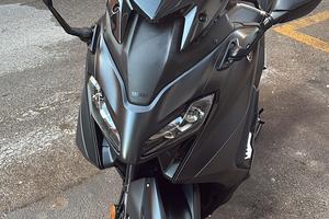 Tmax 560 2024