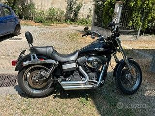 Harley-Davidson Dyna Street Bob H-D TIPO FD2