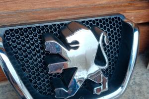 stemma anteriore Peugeot 