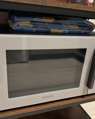FORNO A MICROONDE