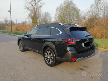 Subaru Outback 2.5 Lineartronic Premium my 2022
