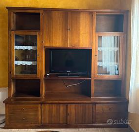 Mobile in arte povera per il soggiorno