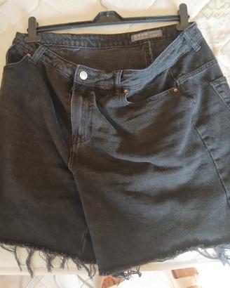 pantaloni  e pantaloncini  da donna 