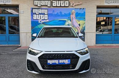 A1 SPB 30 TFSI S tronic Identity Black S-LINE INTE