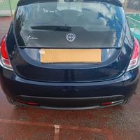 lancia y elefantino blu