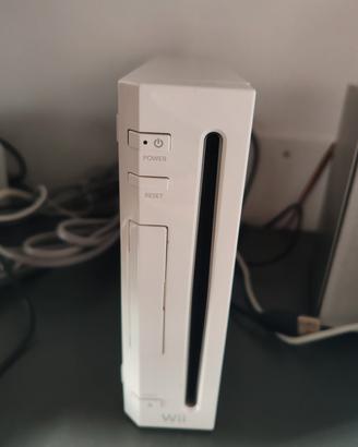 Wii completa di tappeto, fucile etc 