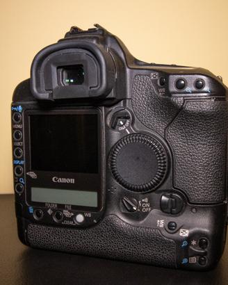 Canon 1D Mark II N