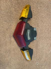 Fanale posteriore Ducati 749 e 999 con frecce