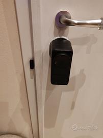 serratura Switchbot lock pro con tastiera ed hub