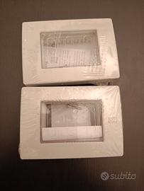 Placca stagna autoportante IP65 Simon Urmet  grey