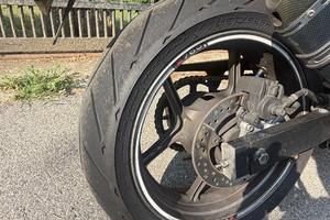 Kawasaki Z750s Candy Plasma Blue