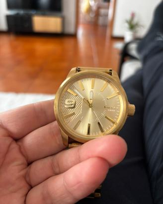 Orologio Diesel uomo oro moderno