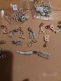 Ciondolo lettera iniziale nome