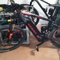 E-bike MTB Giant Dirt+E