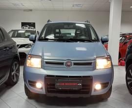 Fiat Panda 1.3 MJT 16V DPF 4x4 Climbing