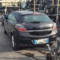 RICAMBI USATI AUTO OPEL Astra H GTC Z17DTA Diesel
