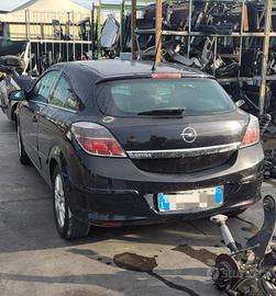 RICAMBI USATI AUTO OPEL Astra H GTC Z17DTA Diesel