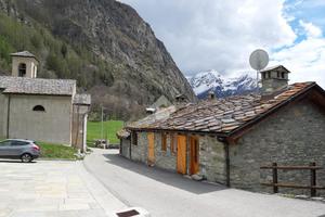 MONOLOCALE A OLLOMONT