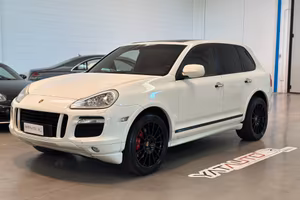 Porsche Cayenne 4.8 GTS