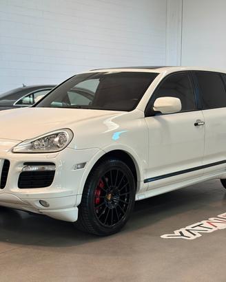 Porsche Cayenne 4.8 GTS