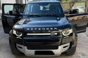 Land Rover Defender 110 3.0d ibrido I6 200cv AWD