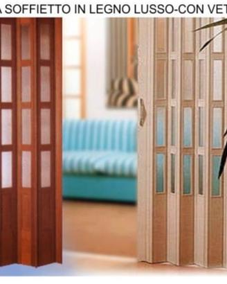 Porta a soffietto in legno con vetri 3m x 2,70 m