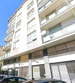 Immobile in asta di 108 m² a Varese