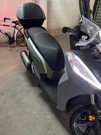 Moto Honda SH 300 A