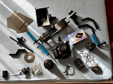 Blackmagic Pocket Cinema Camera con lenti e rig