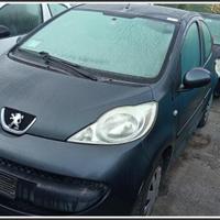 PEUGEOT 107 per ricambi