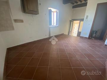 Semindipendente ristrutturata