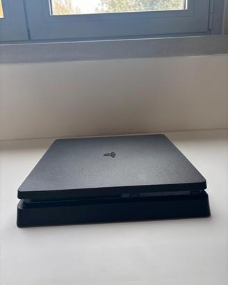 ps4 slim nera 500 GB