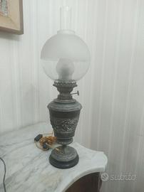 Lampada da tavolo vintage