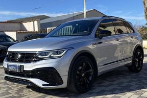 Volkswagen Tiguan R-Line 2.0 TDI 150CV DSG