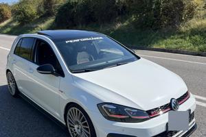 Volkswagen Golf 7.5 GTI Performance 245CV DSG