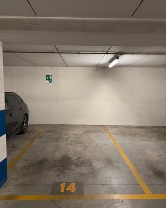 Posto auto presso parcheggio De Gasperi