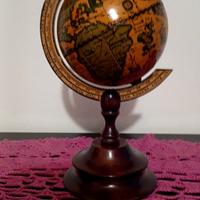Antico Mappamondo in legno anni 50