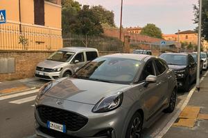Ford Puma St line hybrid in garanzia