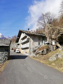 Bilocale ammobiliato