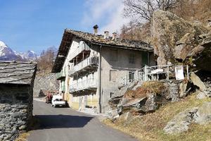 Bilocale ammobiliato