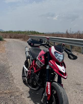 Hypermotard 1100s
