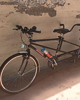 Tandem Atala