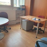 Stanza in ufficio al Centro Direzionale