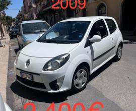 Renault twingo 1.2 benzina 2009 neopatentati