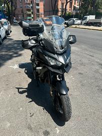 Kawasaki Versys 650 total black 2022