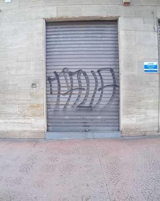 Negozio a Taranto