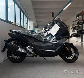 Sym ADX 300
