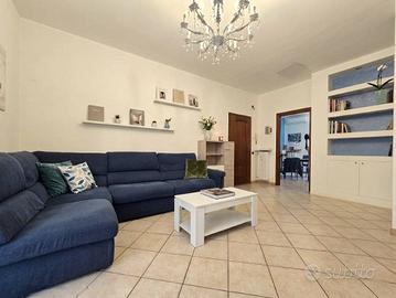 Appartamento di 109 m² con 4 locali e box auto a A